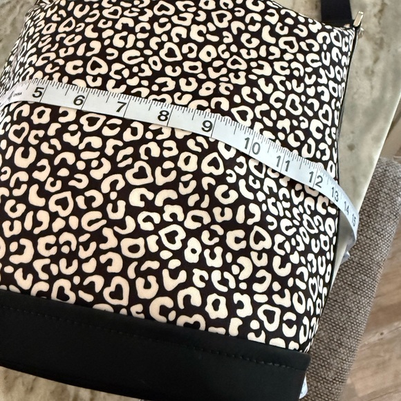 Kate Spade Blk/Wht Leopard Shoulder Bag - Picture 11 of 11